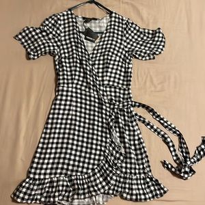 Forever 21 size medium